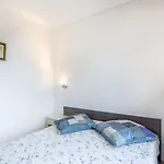 Eden Parc-4 By Interhome