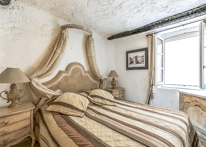 Eden Parc-4 By Interhome *