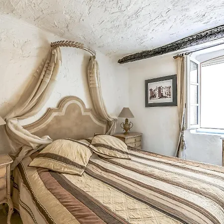 Eden Parc-4 By Interhome *