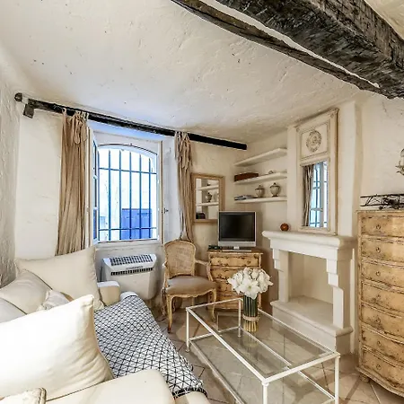 Eden Parc-4 By Interhome * 圣特罗佩