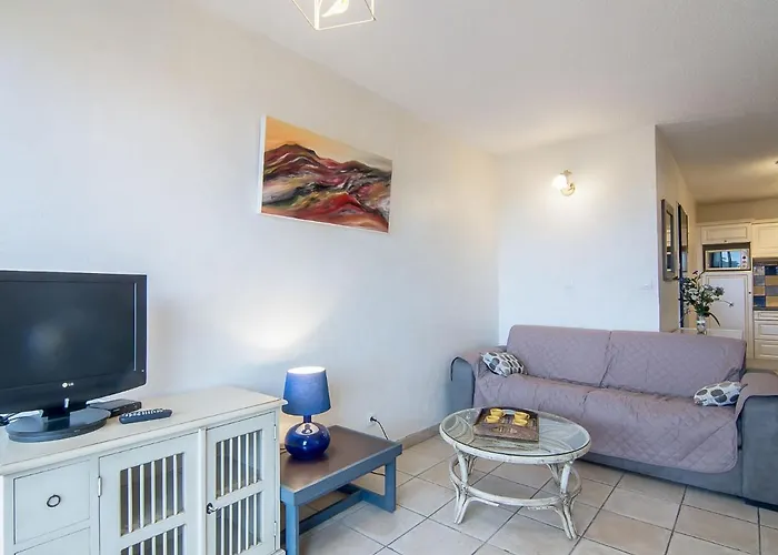 Apartment Apartment Eden Parc-4 By Interhome