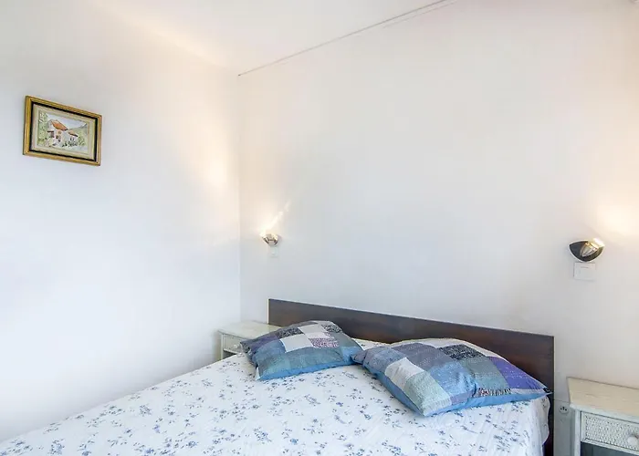 Apartment Eden Parc-4 By Interhome